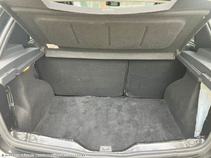 Renault SANDERO PRIVILEGE 1.6 2011/2012